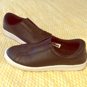 Women’s slip on Nike shoes